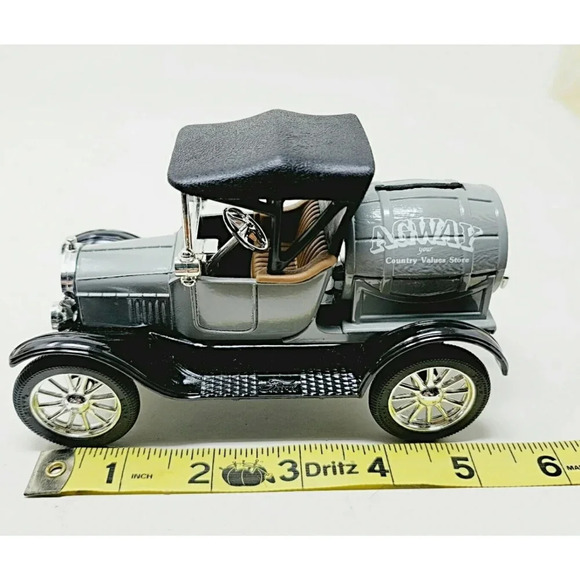 Vintage ERTL Agway 1918 Ford Runabout Barrel Bank in Original Box - Picture 10 of 14